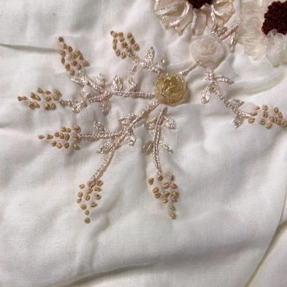 French‎ Country Floral Table Runner Ivory Embroidered Appliqué Fringe 72x18